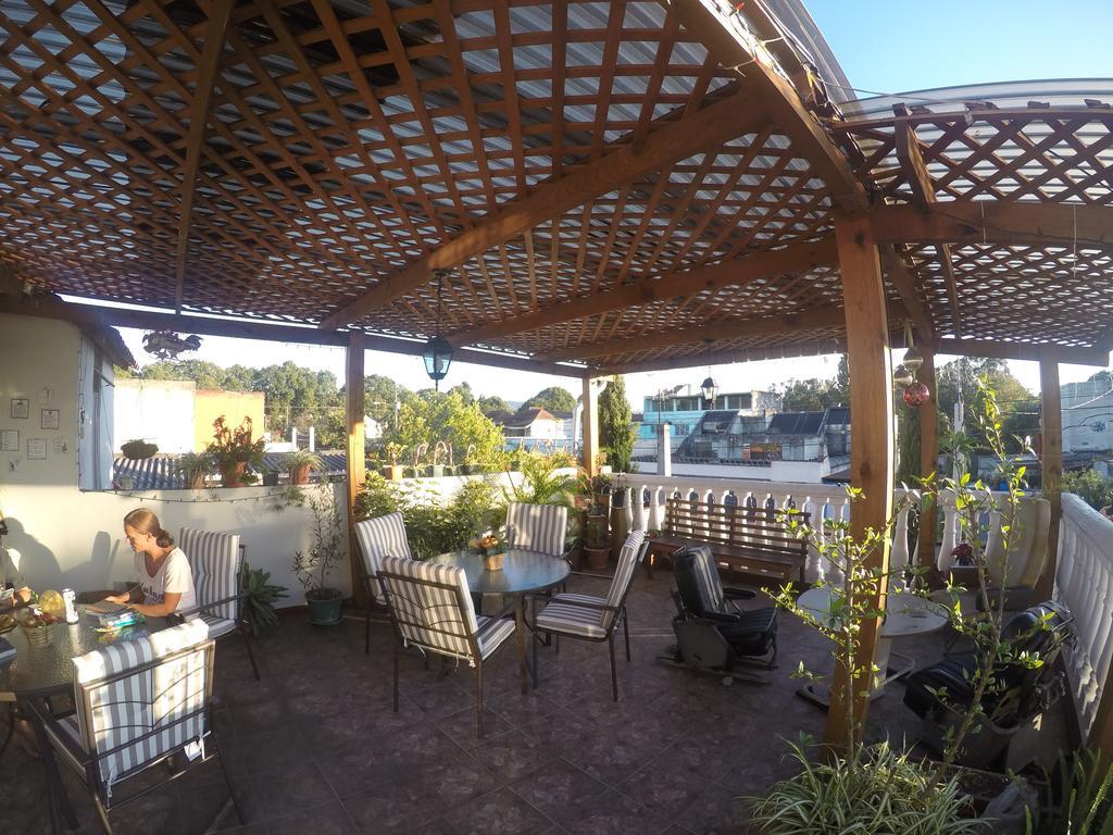 Mariana'S Petit Hotel Guatemala City Luaran gambar