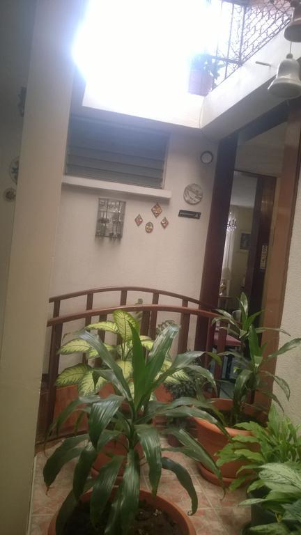 Mariana'S Petit Hotel Guatemala City Luaran gambar